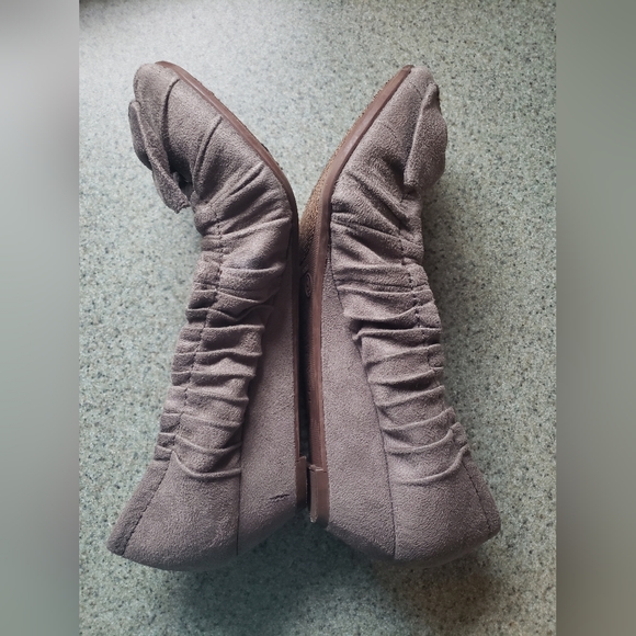 Live Life by Sanctuary Gray Sueded Fabric Wedge Heel Shoes- Sz 9 - Picture 9 of 15